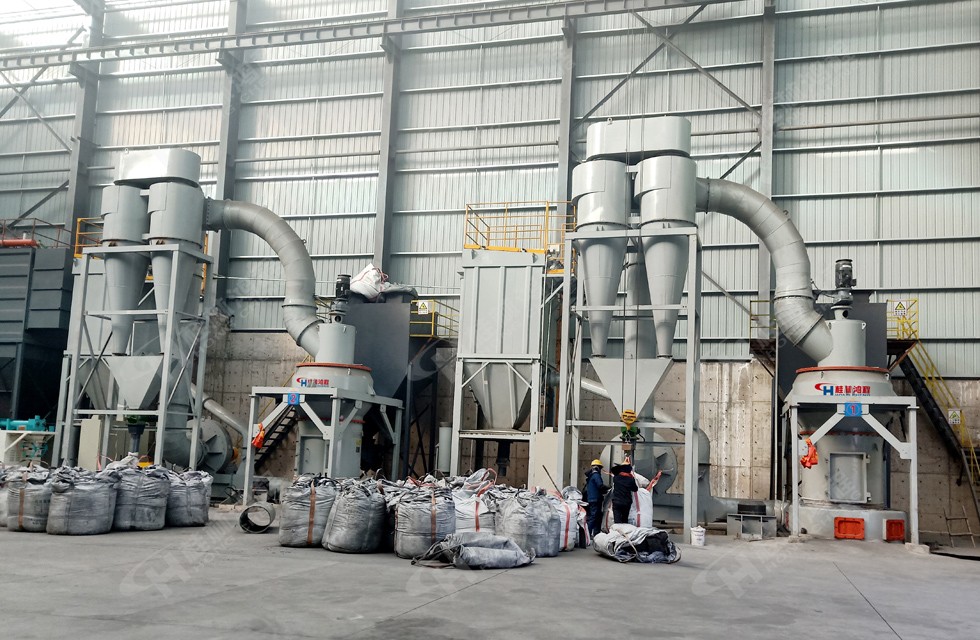 碳化硅磨粉機 中細磨甘肅天祝縣客戶現場 碳化硅磨粉機 中細磨甘肅天祝縣客戶現場