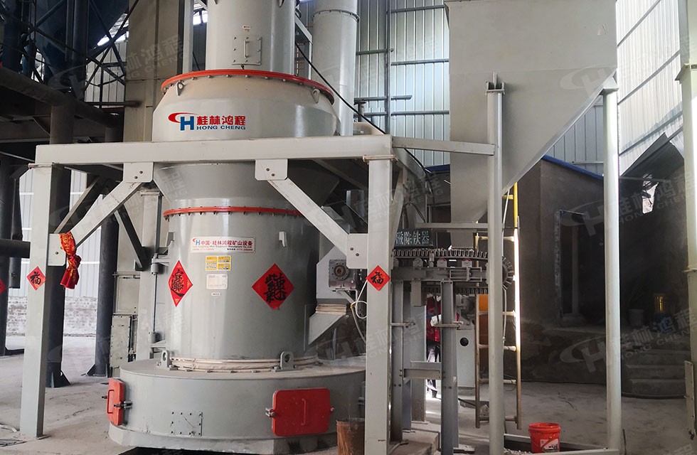 電廠用脫硫石灰石粉機器甘肅白銀客戶投產(chǎn) 電廠用脫硫石灰石粉機器甘肅白銀客戶投產(chǎn)